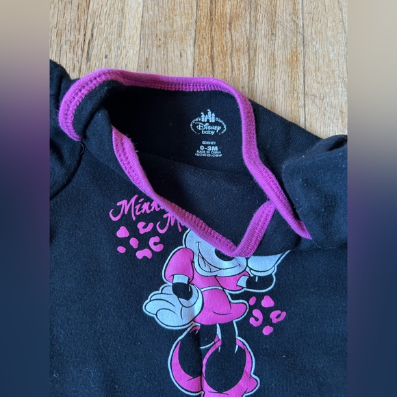 3/$12 Disney 0-3 Month Onesie - Picture 3 of 6